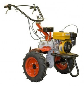 traktörü КаДви Угра НМБ-1Н16 özellikleri, fotoğraf